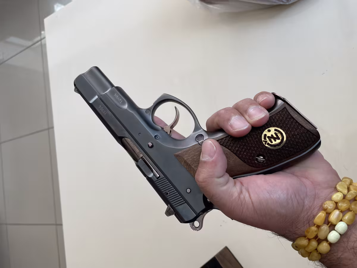 MEMURDAN MÜZELİK CZ75B