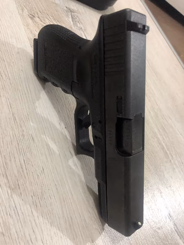 GLOCK 19 gen 4 sıfır gibi
