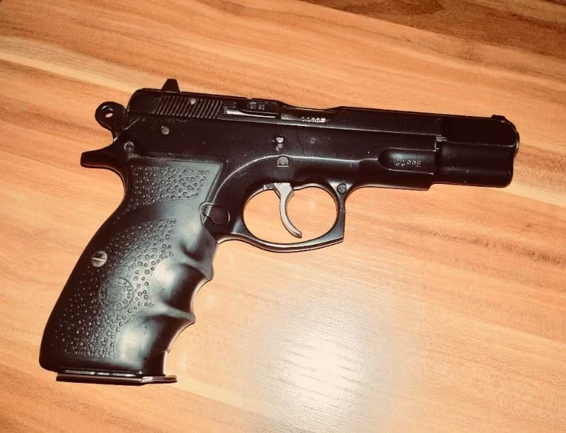 cz 9mm 15+1 ikinciel (bulundurma ruhsatlı)