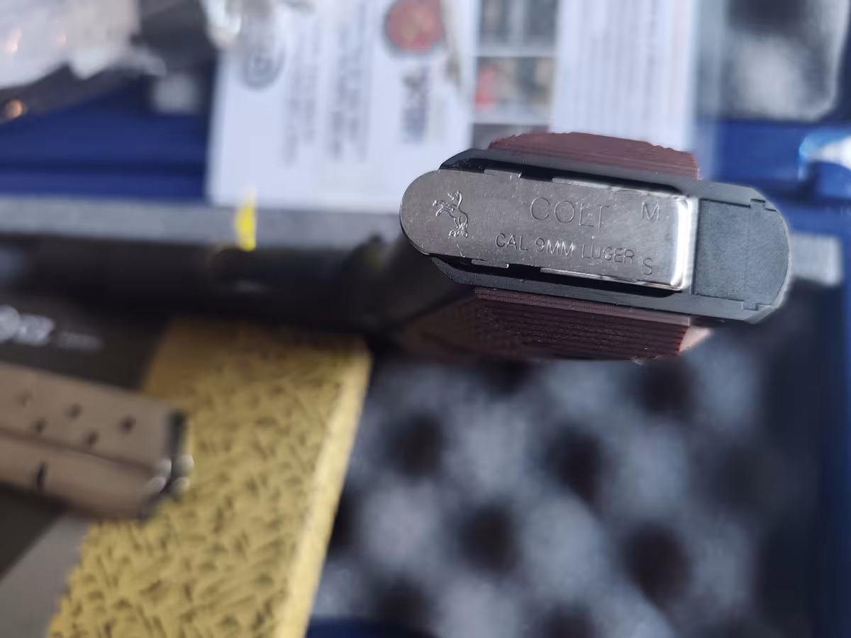 Colt Combat Commander 9 mm