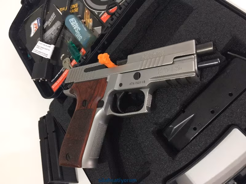 SIG SAUER p226 stainless