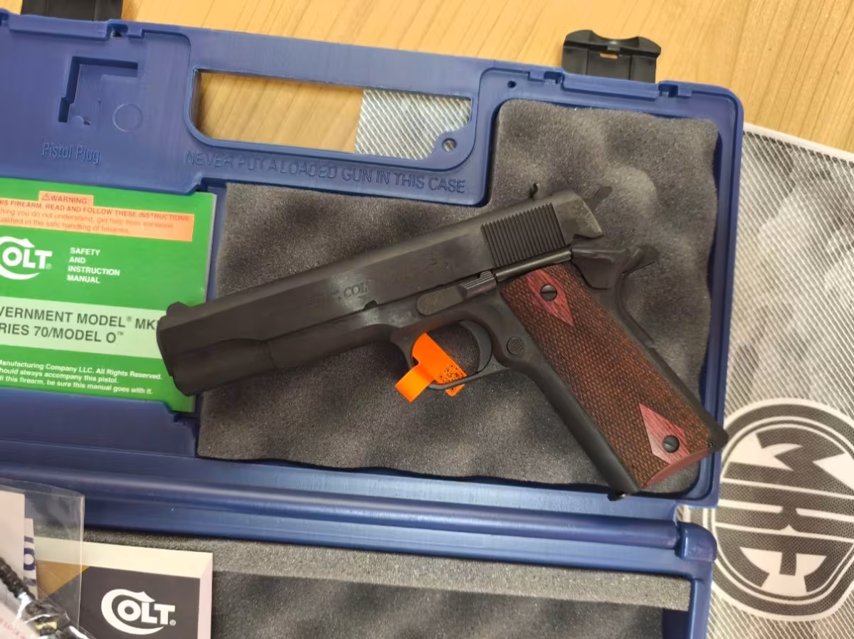 COLT 1911 CLASSIC 45 ACP