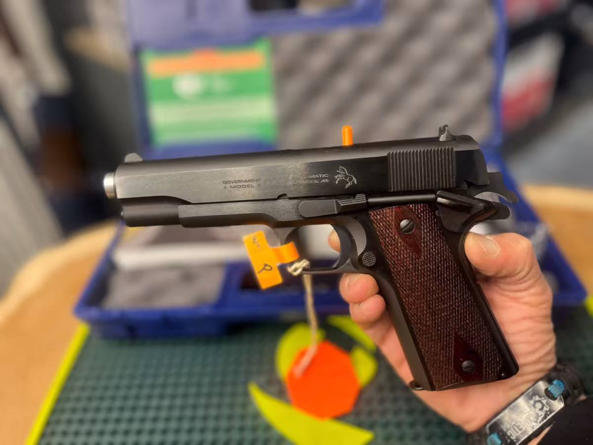 COLT 1911 CLASSIC 45 ACP