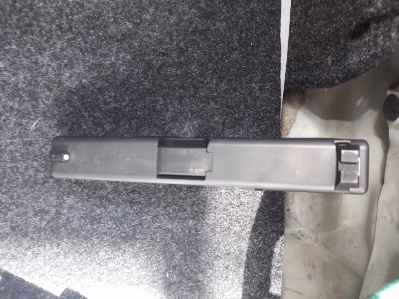 Yargı mensubundan glock 19