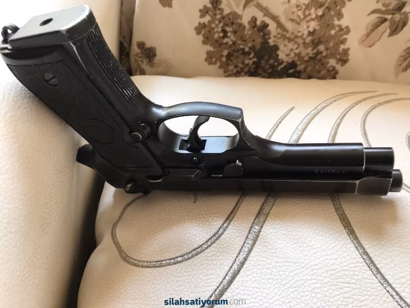 EMEKLİ UZMAN JANDARMA dan ORJİNAL SATILIK 92 FS 15+1 BERETTA