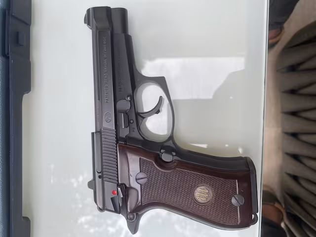 Beretta F 84 modeli