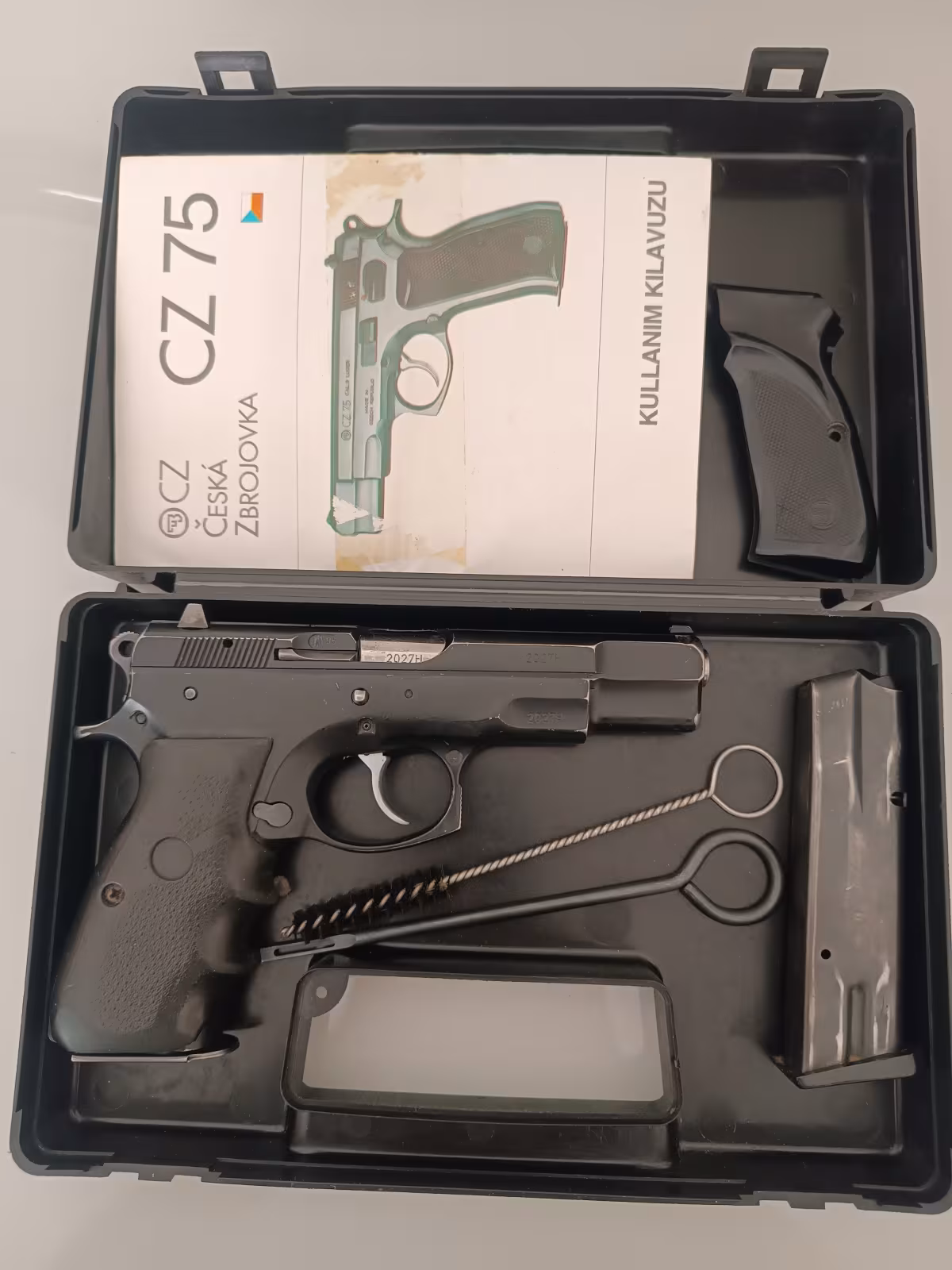 EFSANE CZ 75 B