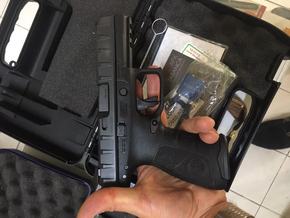 BERETTA APX