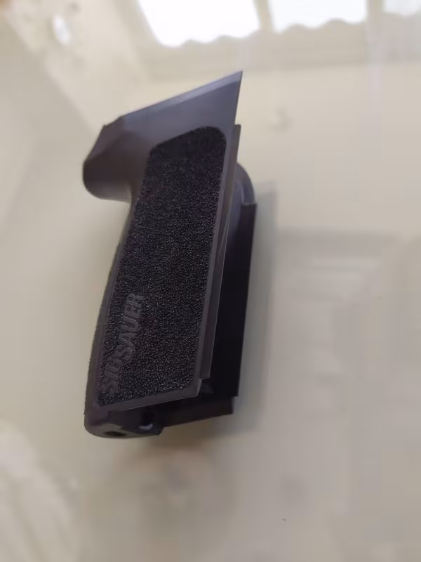 Yülksek memurdan Sig Sauer SP 2022