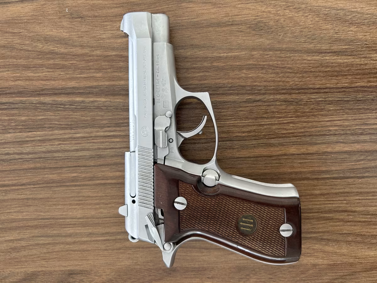 Beretta F84 İtalyan klasiği