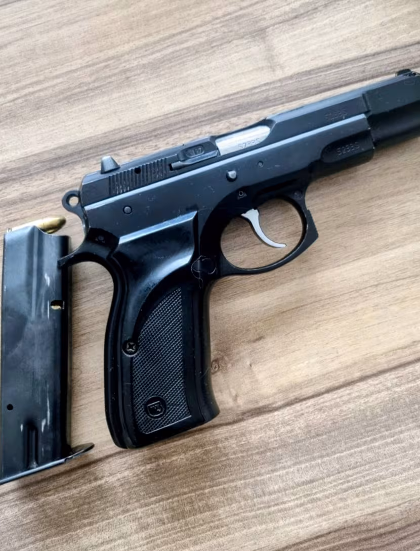 Kamu personelinden tertemiz Cz75b