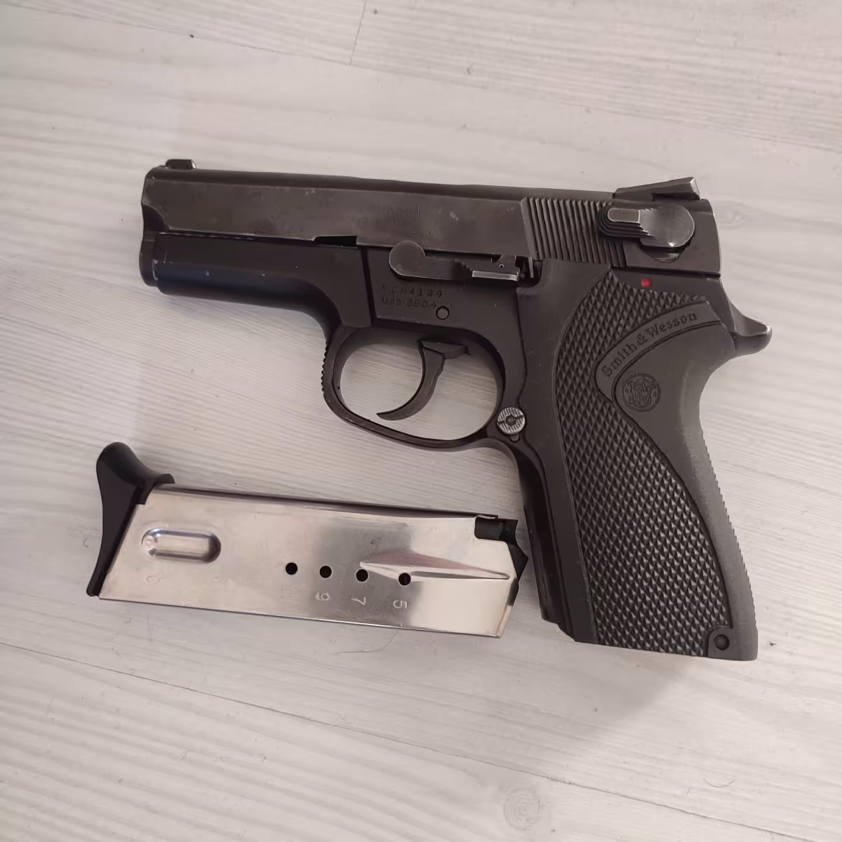 Smith wesson 6904