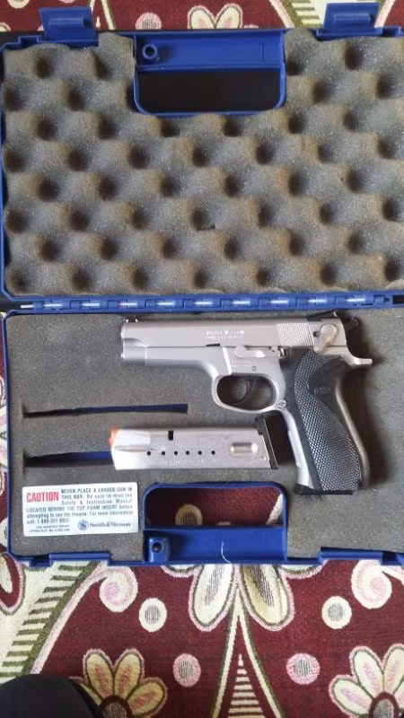 Smith wesson 5906