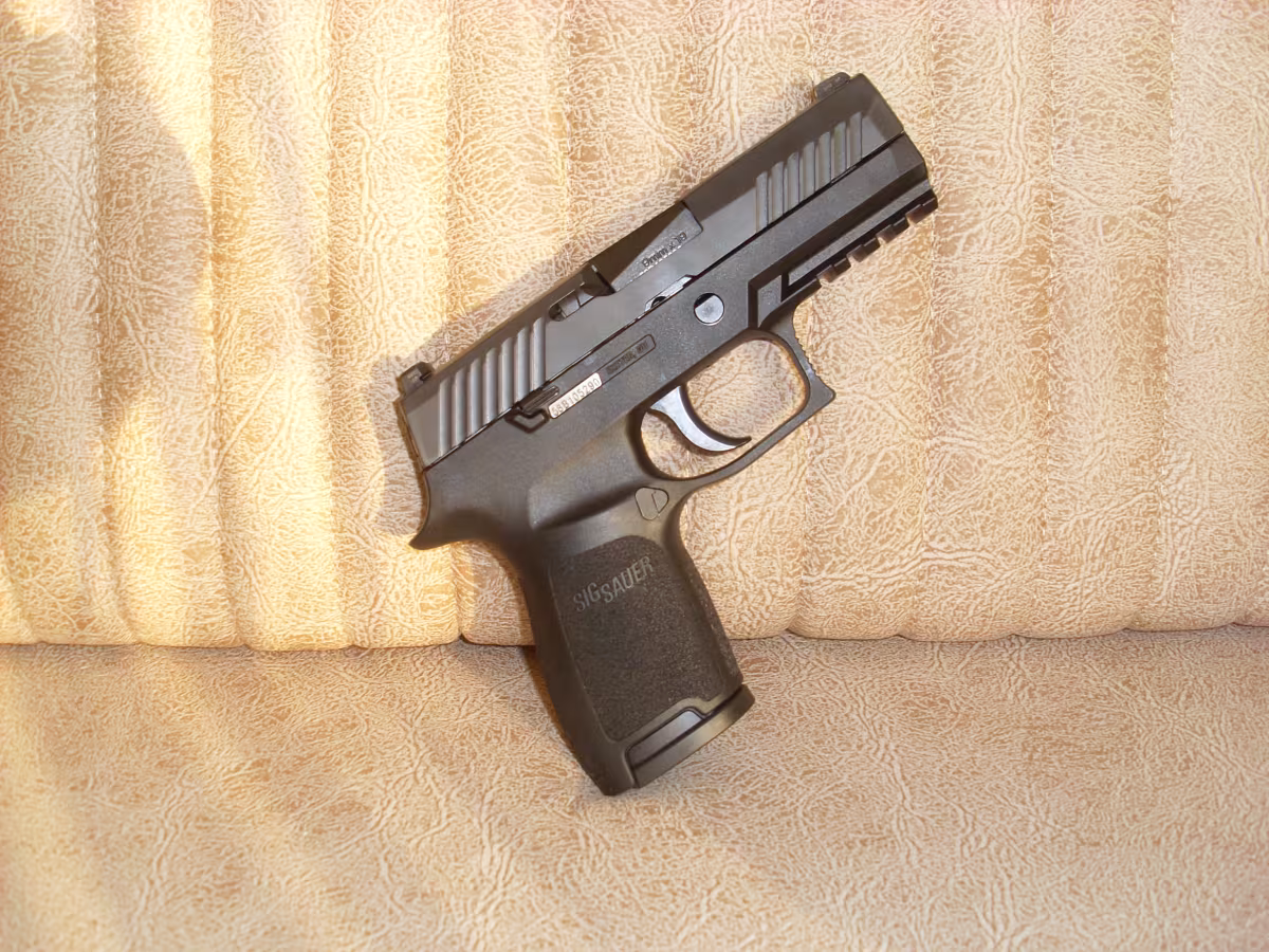 SİG SAURE P320 HİÇ ATIŞ YAPILMADI SIFIR KUTUSUNDA