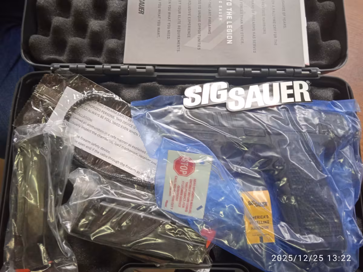 Sig Sauer P365 AXG Legion