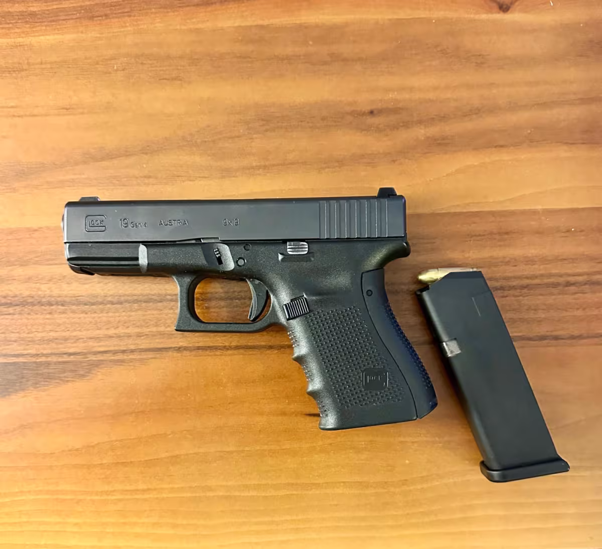 Atış Yapılmamış Temiz Muhafaza Edilmiş Glock