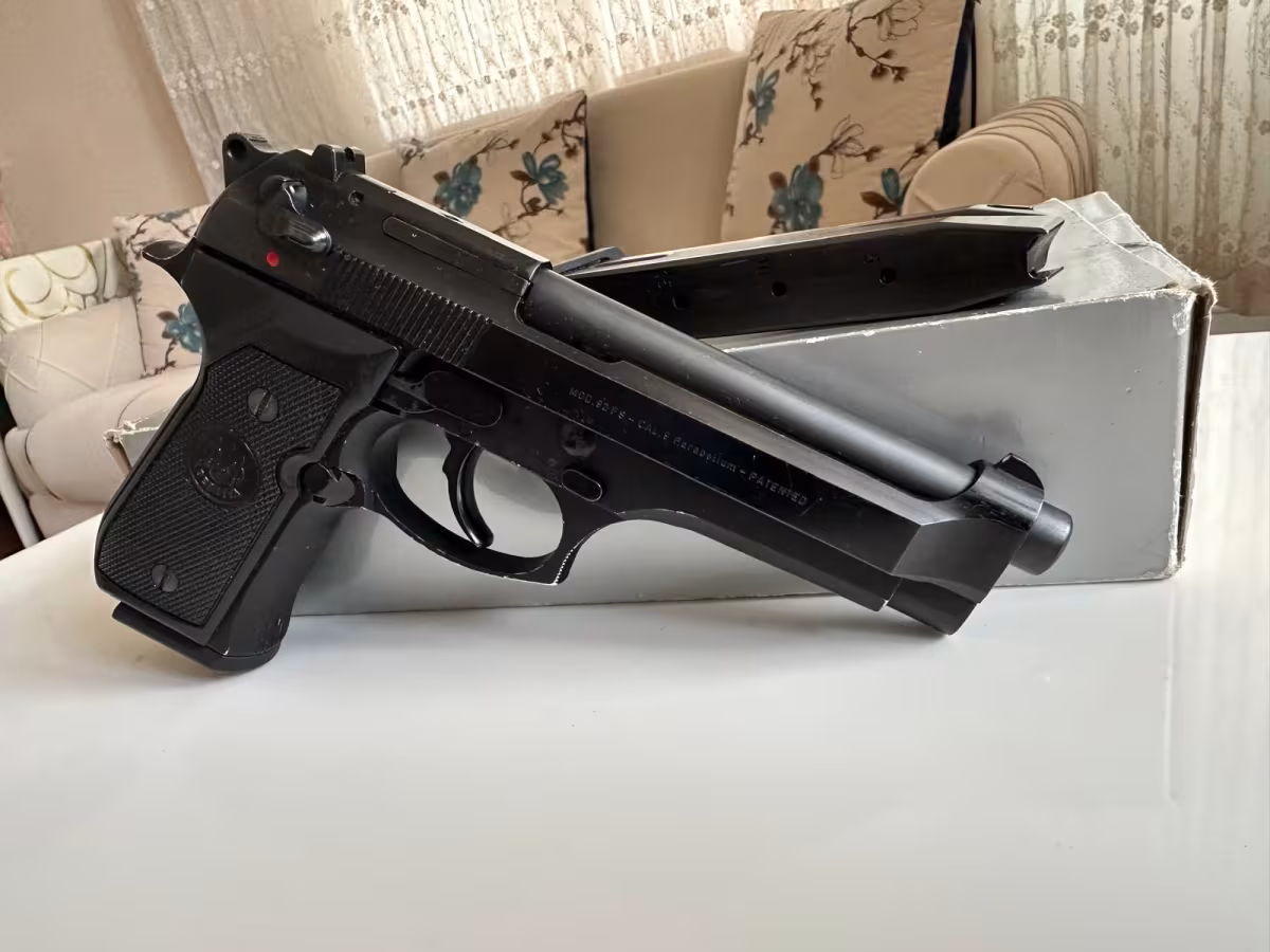 BERETTA F92