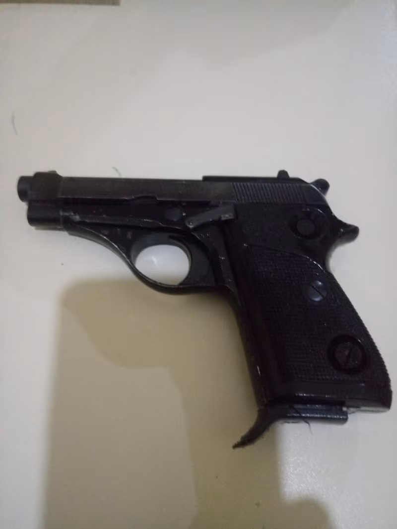 Polisten satılık orjinal baretta