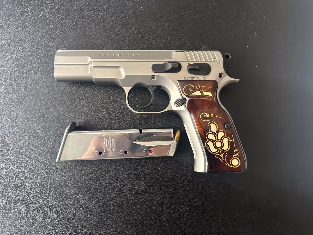 EMEKLİ EMNİYET GÖREVLİSİNDEN RUHSATLI SIFIR AYARINDA AZ ATIŞ YAPILAN ÖMÜR BOYU GARANTİLİ STANLESS STEEL SARSILMAZ KILINÇ 2000 LIGHT - 25.000 TL.