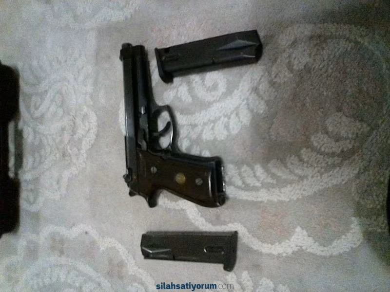 Beretta fs92 astsubay emeklisi az kullanılmış yedek şarjörü ile birlikte