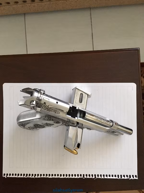 SIFIR GRAVÜR İŞLEMELİ BERETTA F92