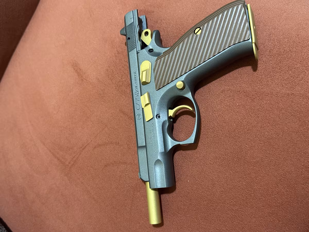 CZ 75 B