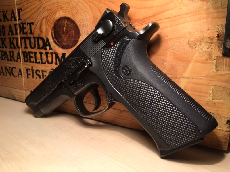 Smith&Wesson 5904 15+1