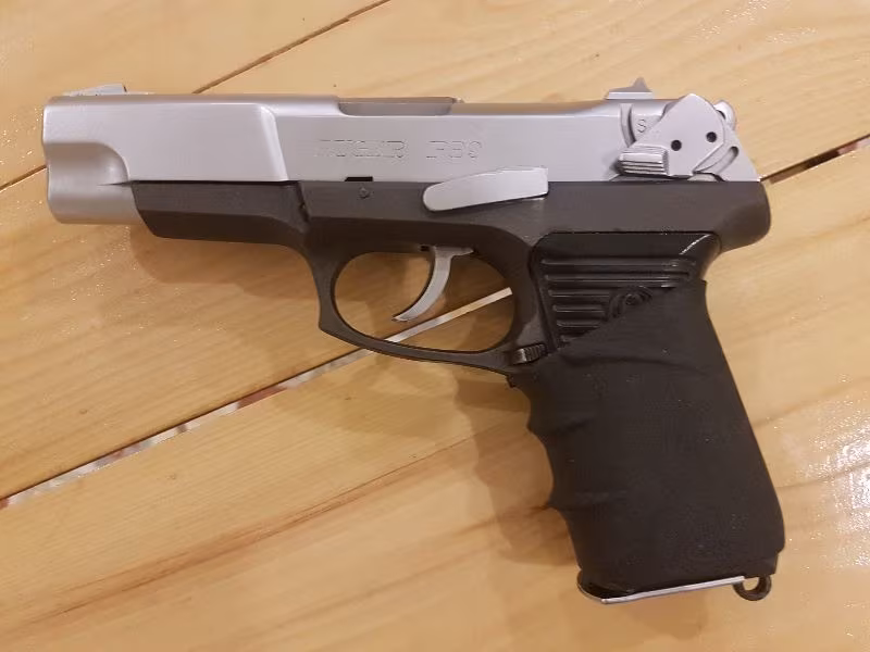 P89