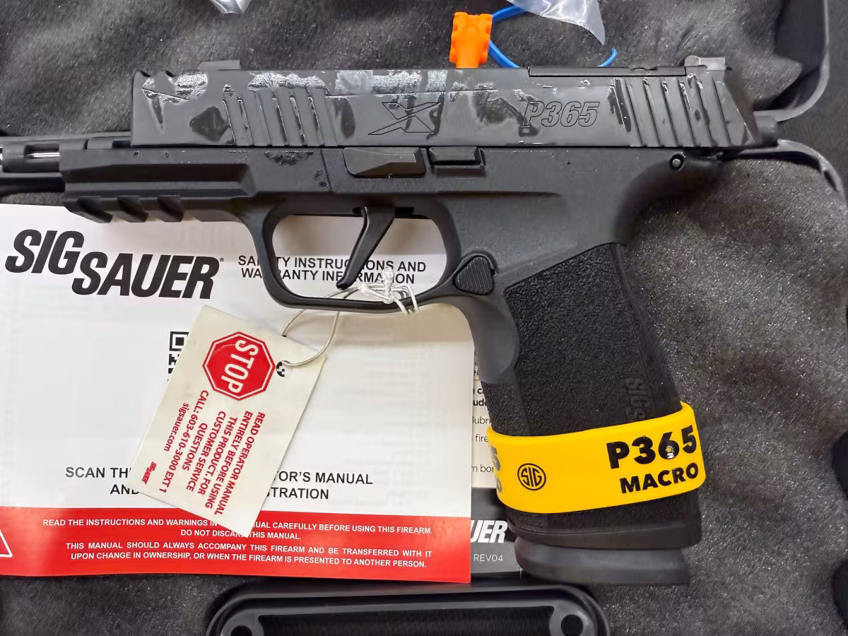 sigsauer p365-xmacro comp.