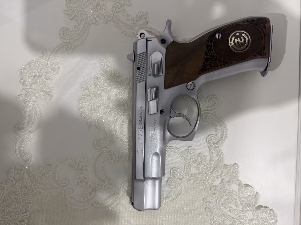 Cz75b