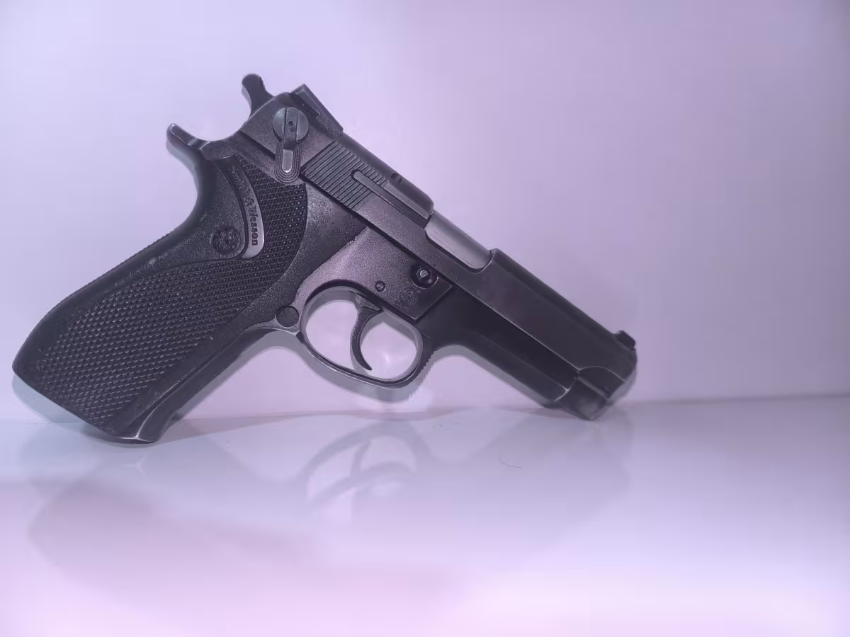 Smith wesson model:5904