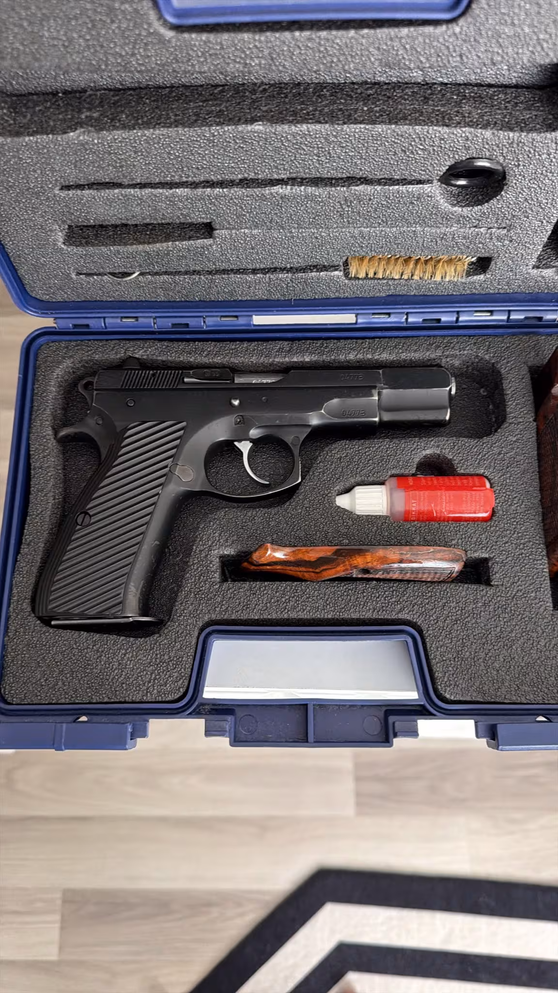 CZ 75 B