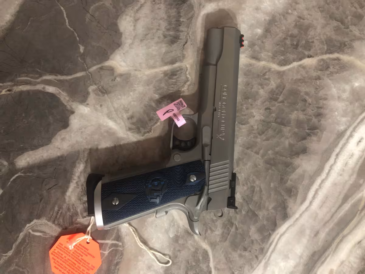 YARGI GÖREVLİSİNDEN SIFIR COLT GOLD CUP TROPHY 9X19