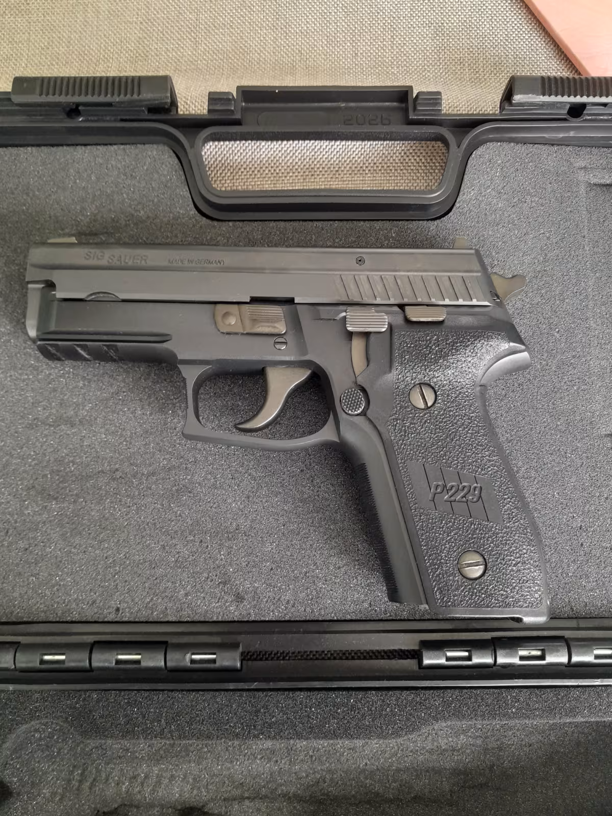 Sıgsauer marka tabanca bulundurma ruhsatlı