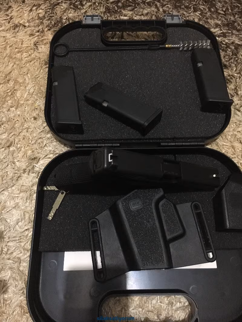 Yargı mensubundan az kullanılmış anahtarlı glock 19c