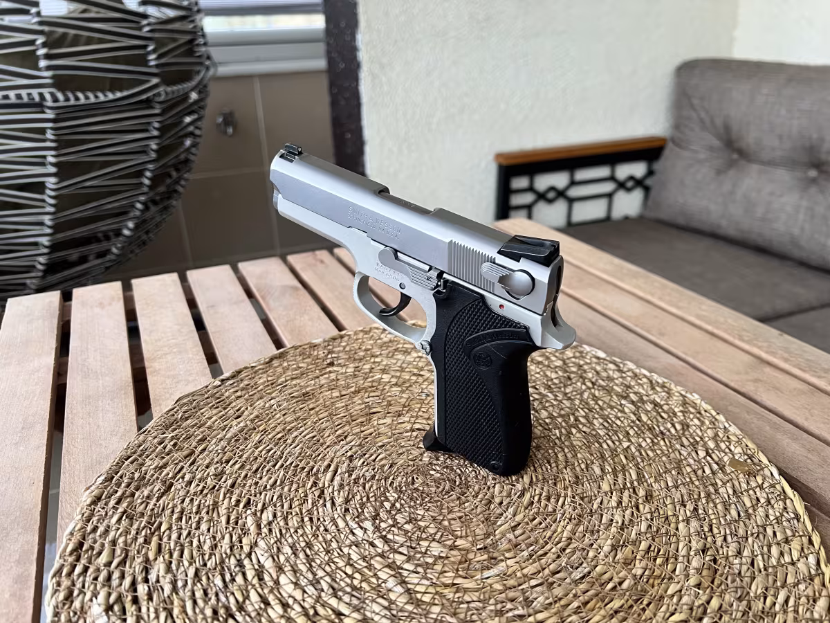 Smithwesson 6906