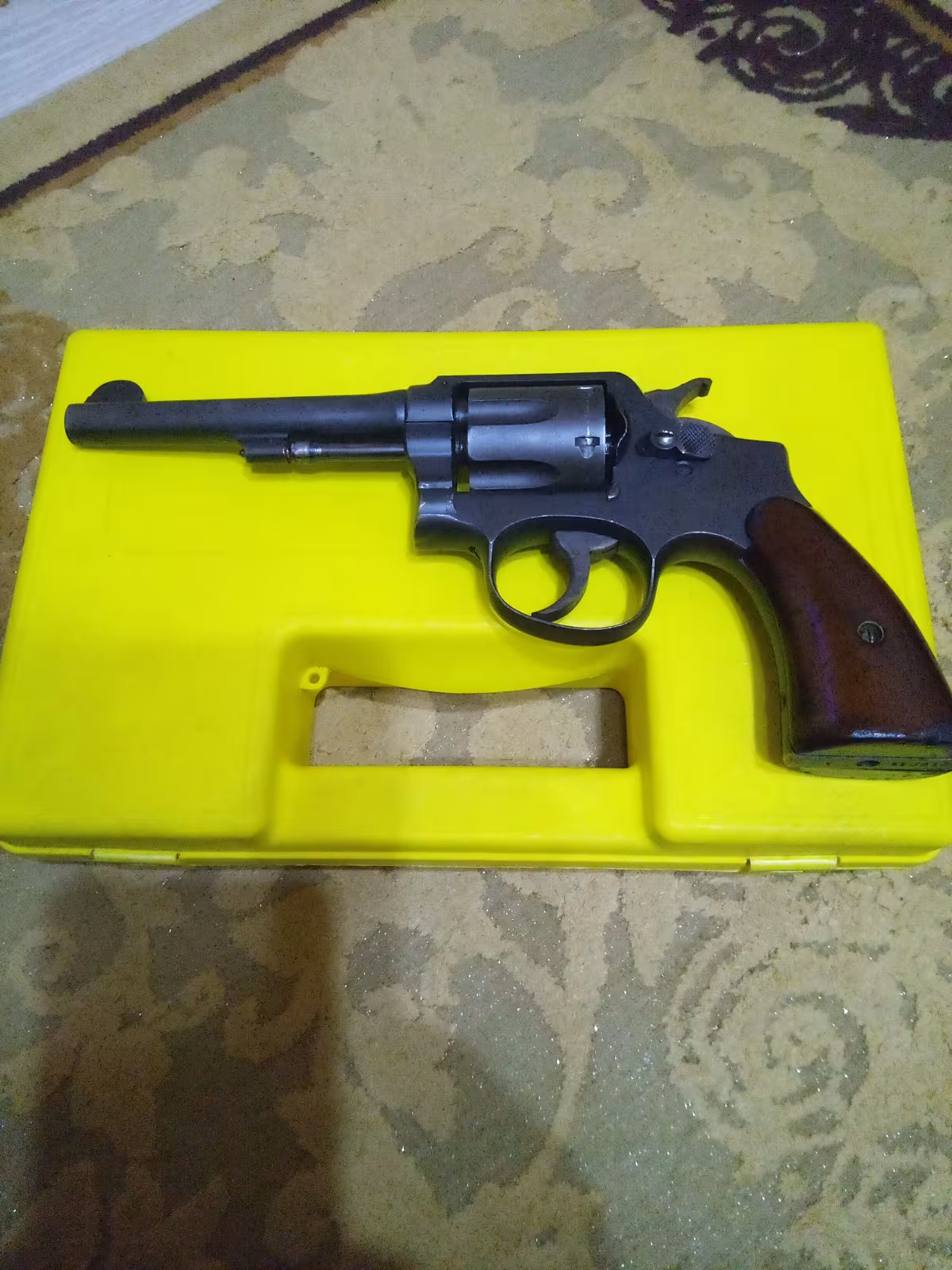 Emekliden çok temiz 38 Smith wesson
