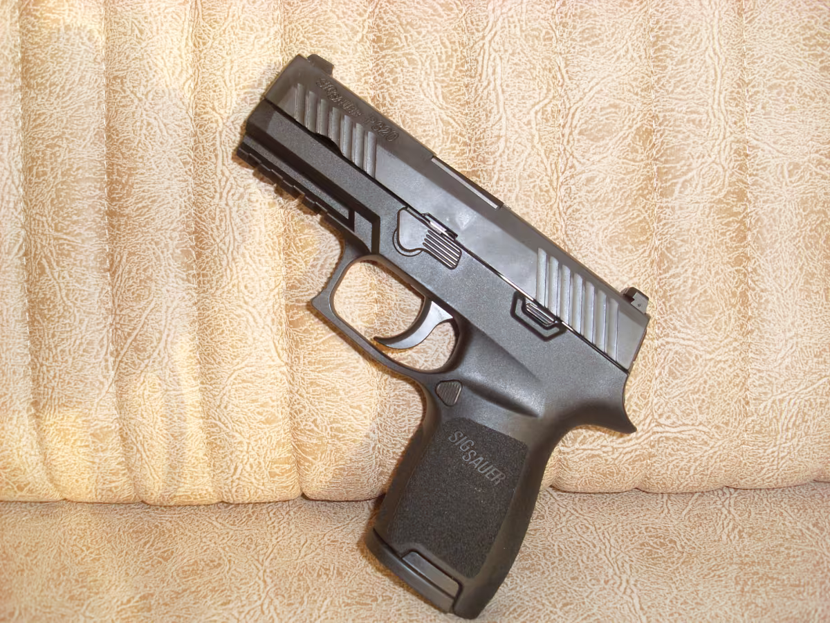SİG SAURE P320 HİÇ ATIŞ YAPILMADI SIFIR KUTUSUNDA