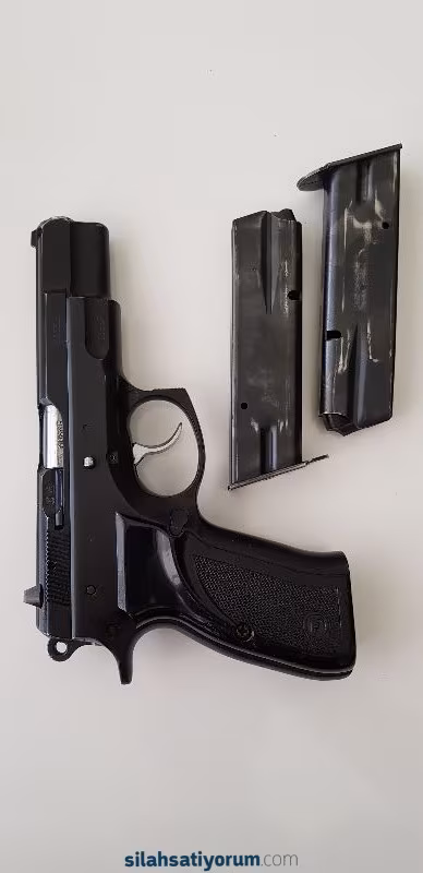 KAMU GOREVLİSİNDEN ORJİNAL CZ75 B