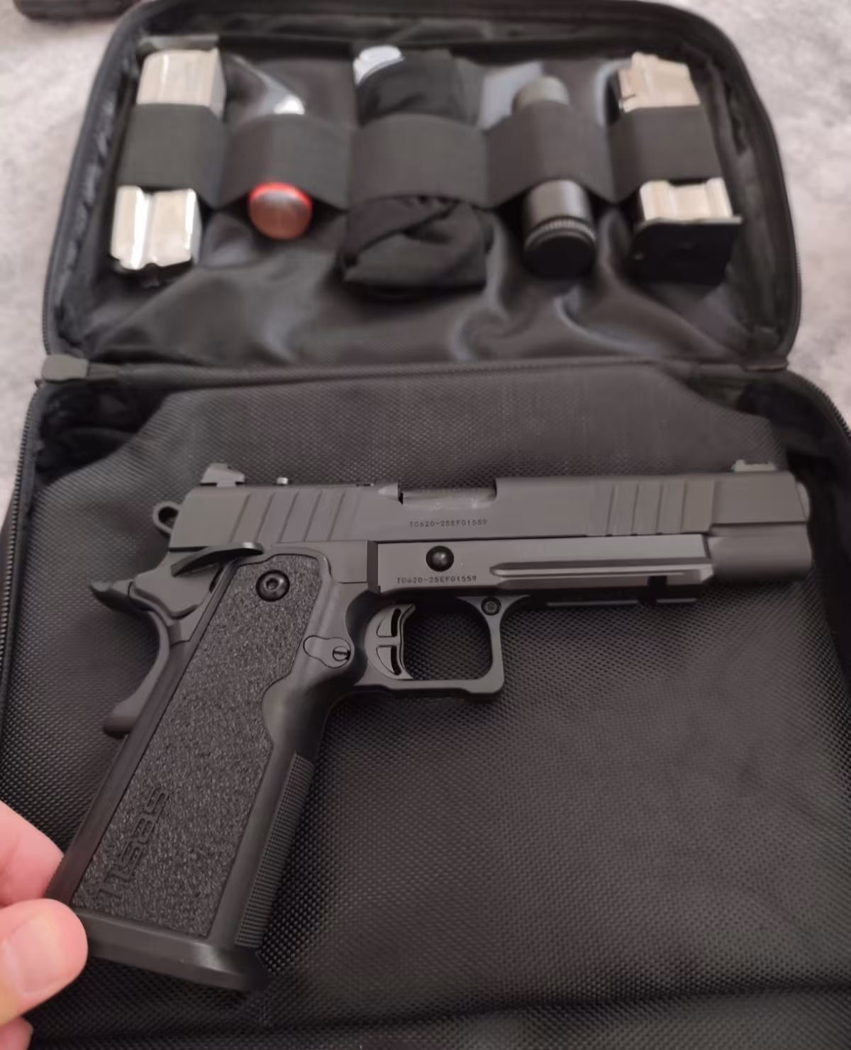 1911 Double Stack Tisaş (17 +1)