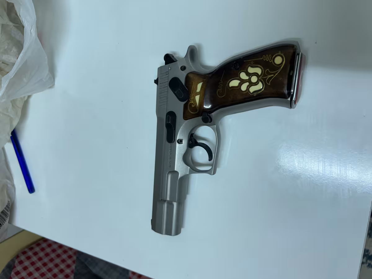 Memurdan Sarsılmaz Kılınç 2000 Mega