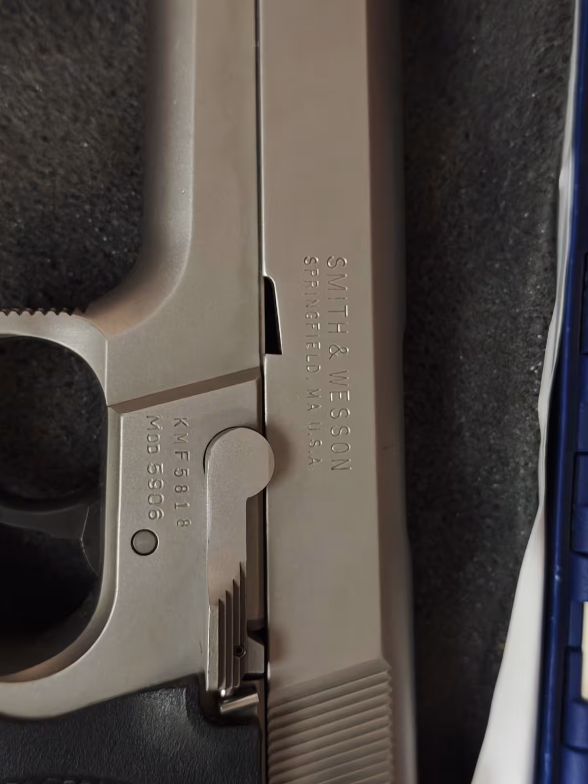 Diplomattan intikal Smith Wesson 5906