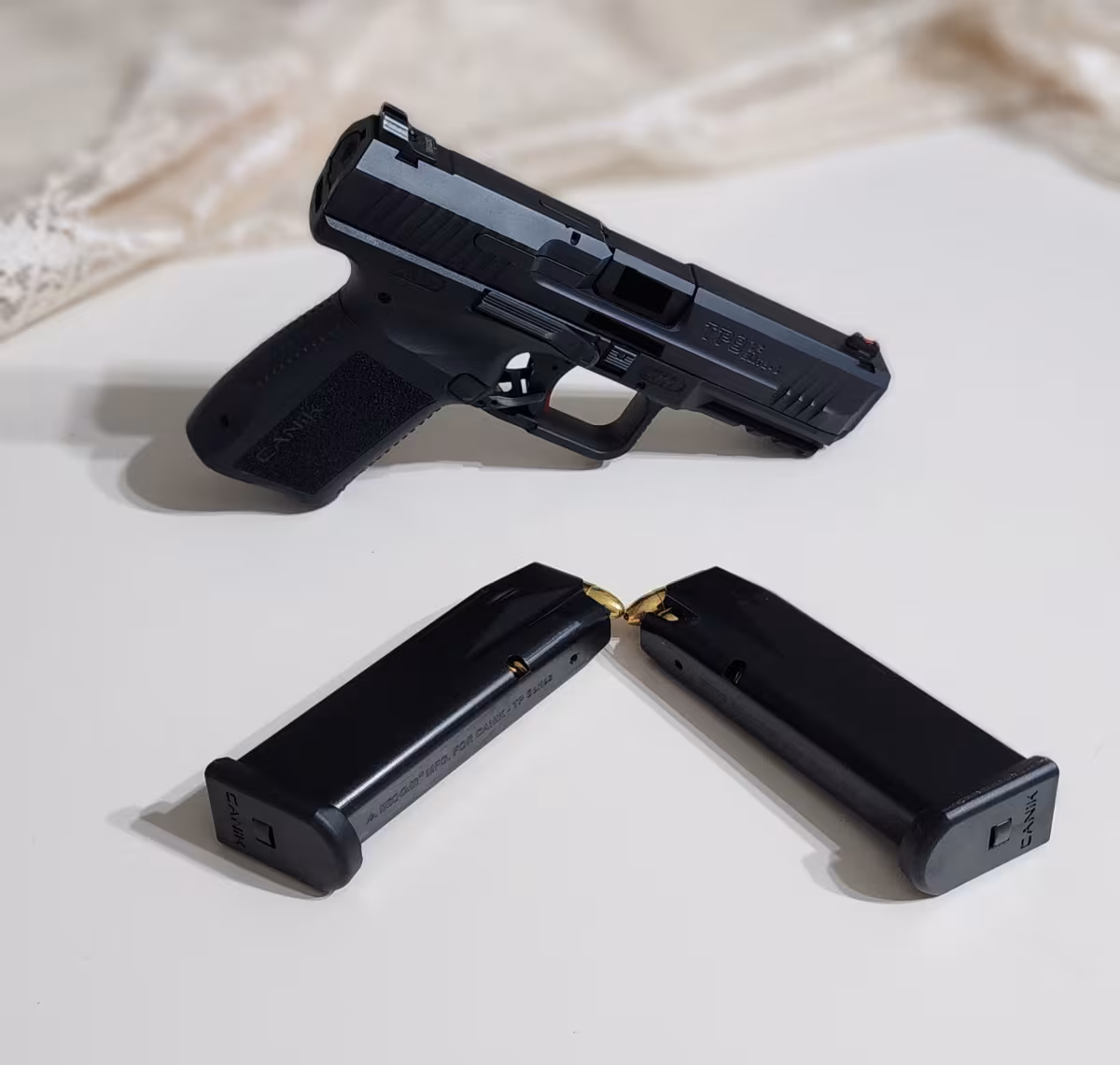 İLK SAHİBİNDEN CANİK TP9 SF ELİT-S RUHSATLI FULL KUTULU SIFIR AYARINDA ÇİZİKSİZ BAKIMLI