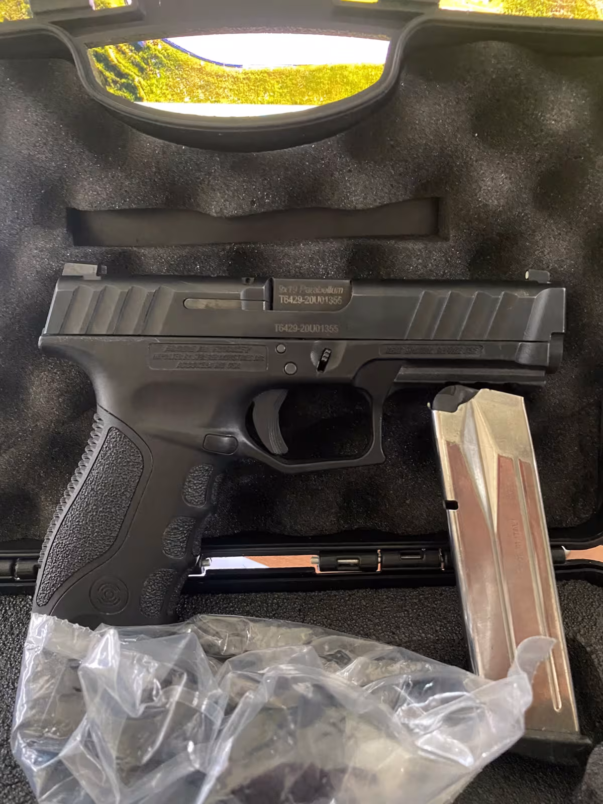 EGM MEMURUNDAN SATILIK STOEGER STR-9