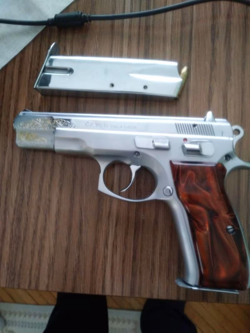 temiz kullanılmış CZ75B