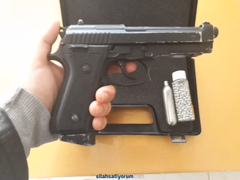 Beretta F92 Havalı/Tüplü Tabanca