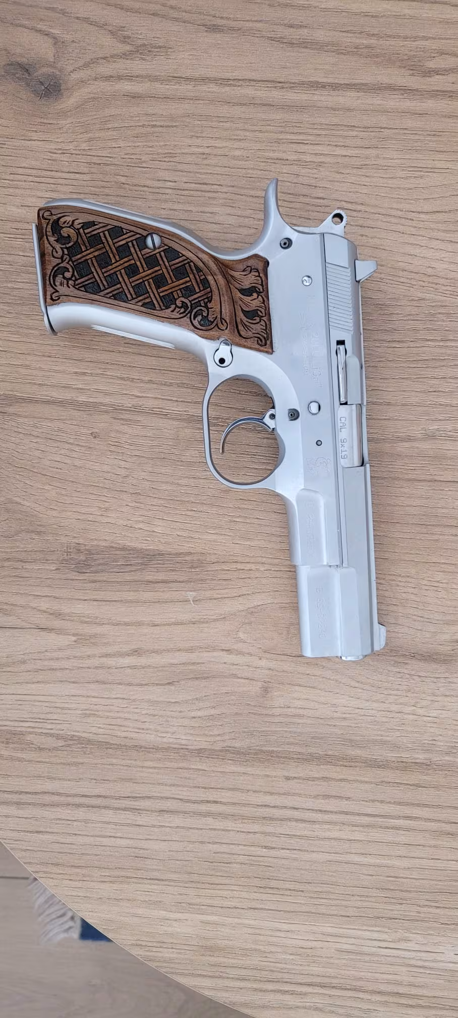 MUAZZAM TEMİZLİKTE KILIÇ 2000 LIGHT
