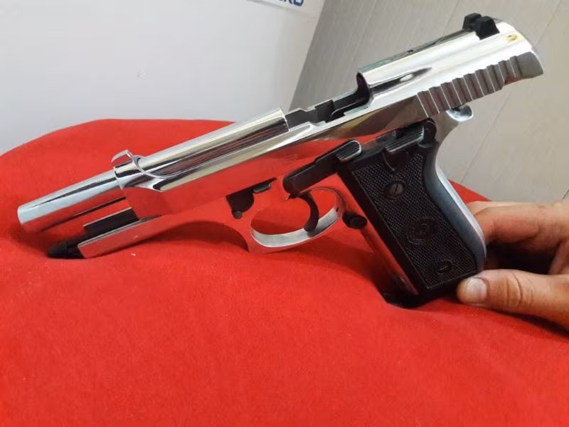 Taurus 92 çok temiz garantili