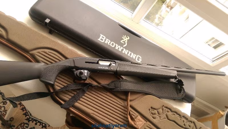 Browning Maxus 12/89