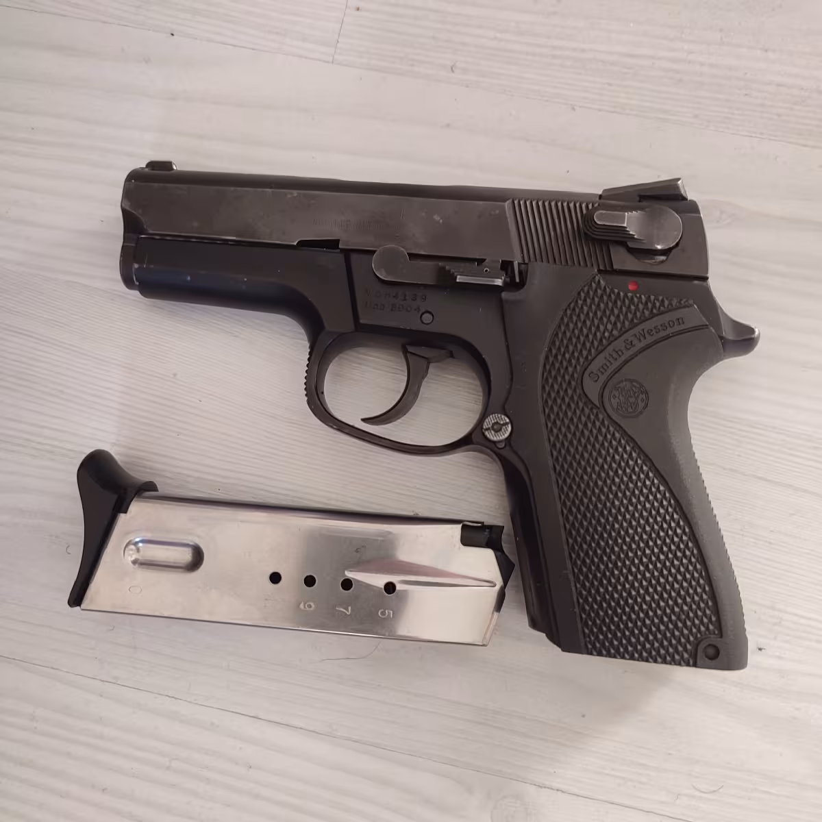 Smith wesson 6904